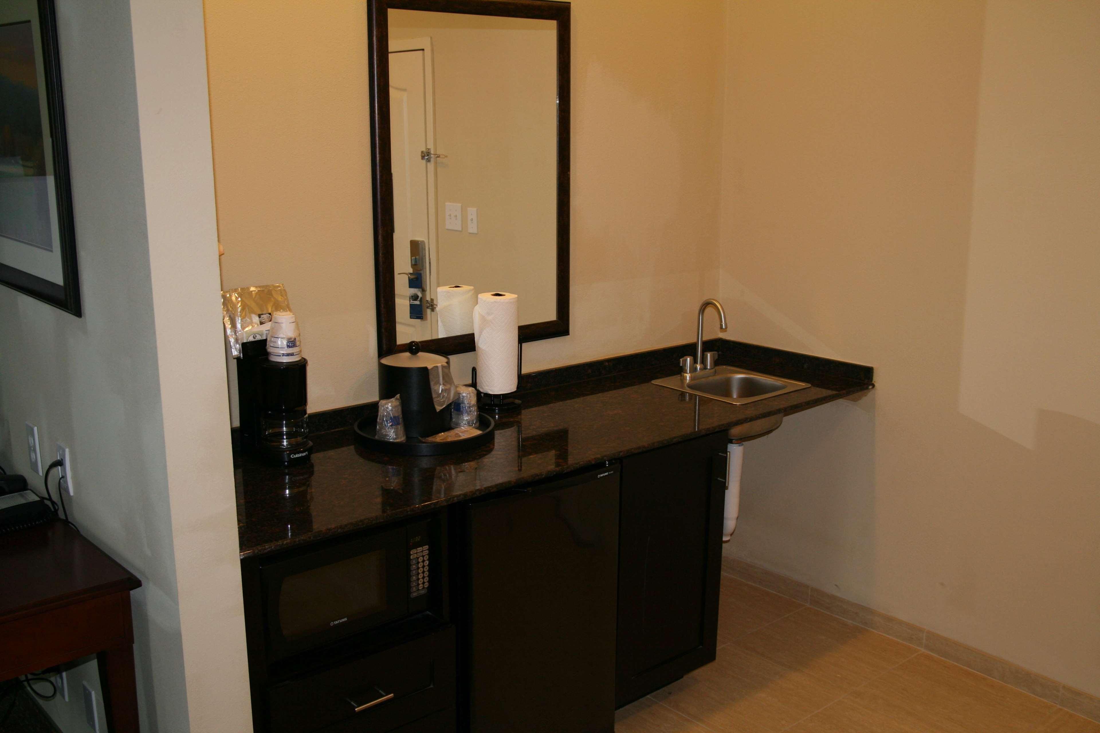 Hotel Hampton