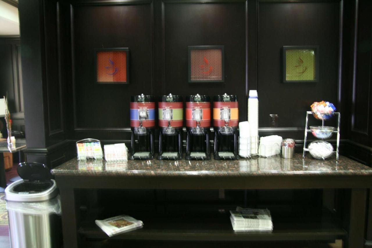 Hampton Hotel 3*