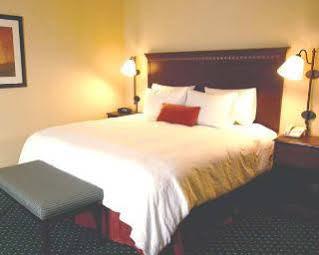 Hampton Hotel 3*