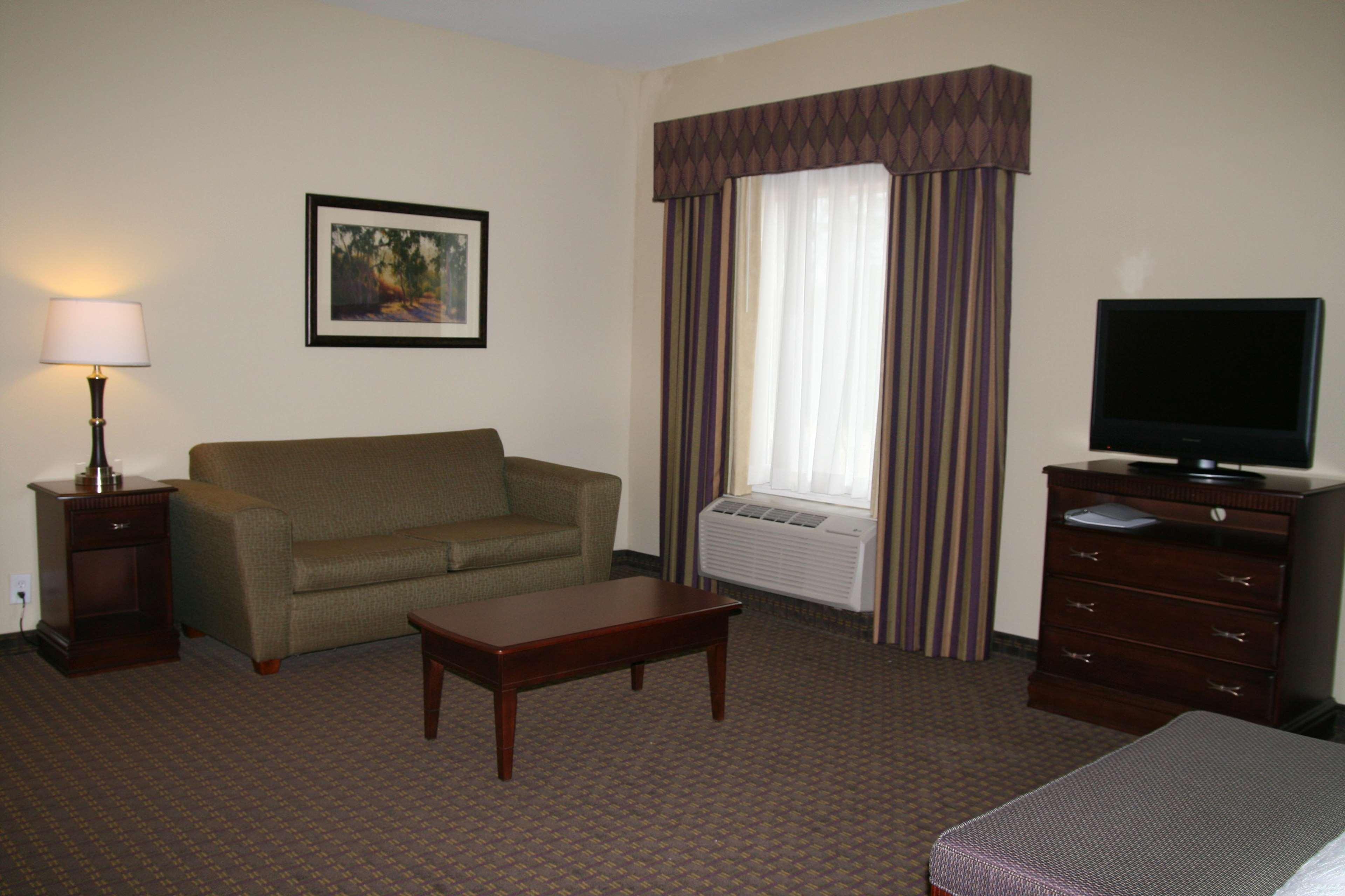 Hotel Hampton