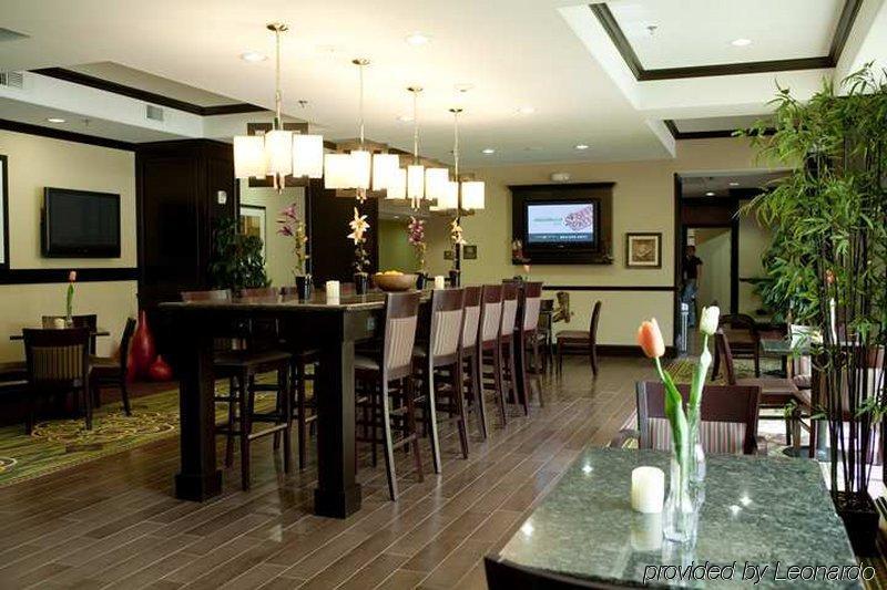 Hotel Hampton 3*